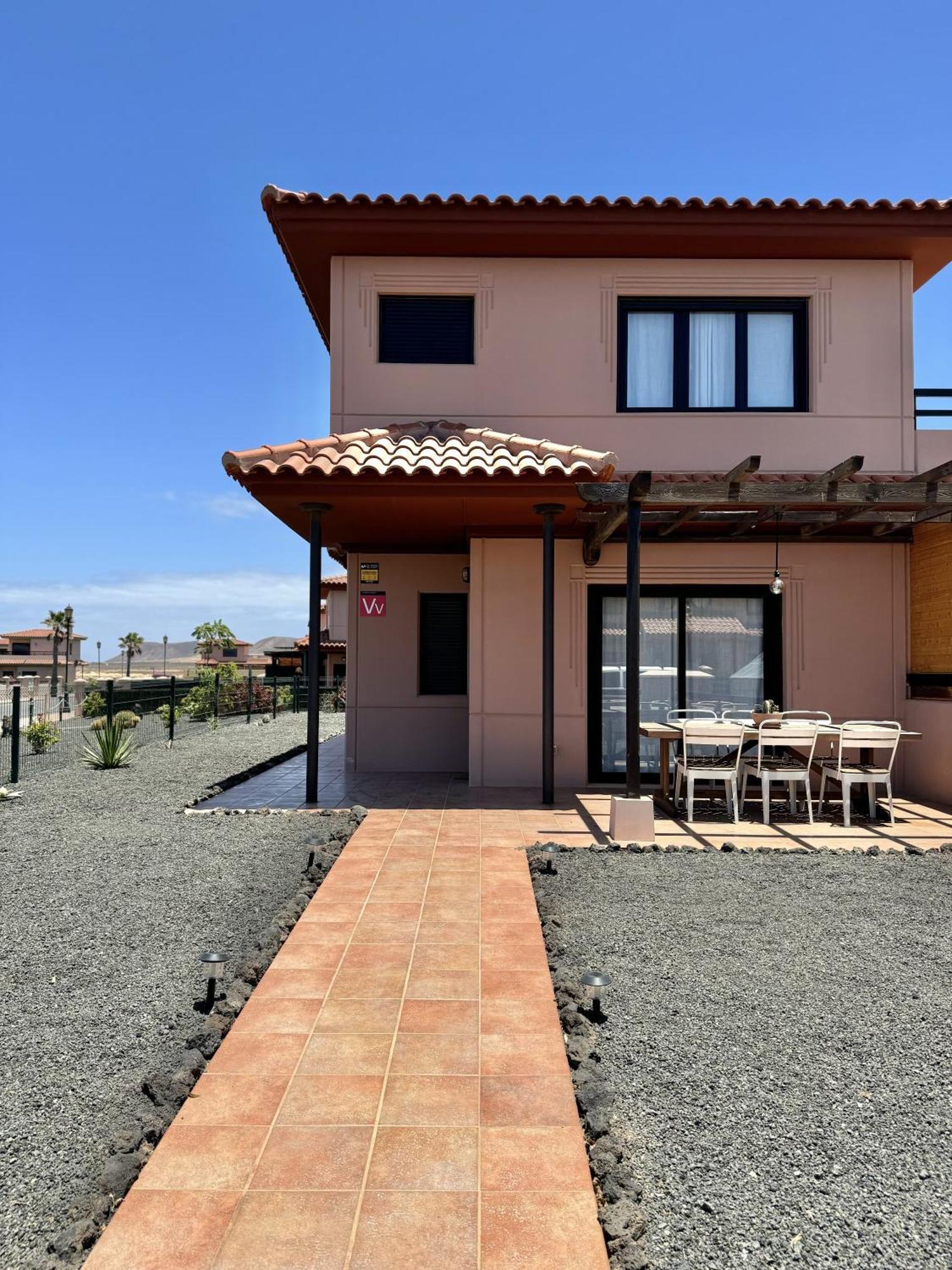 Villa Majanicho Con Piscina Лахарес Екстериор снимка