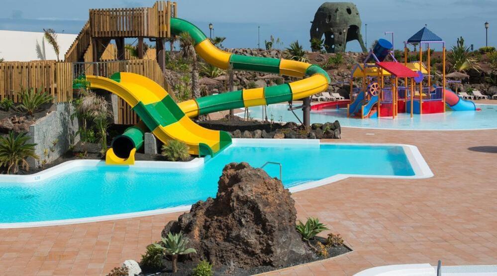 Villa Majanicho Con Piscina Лахарес Екстериор снимка