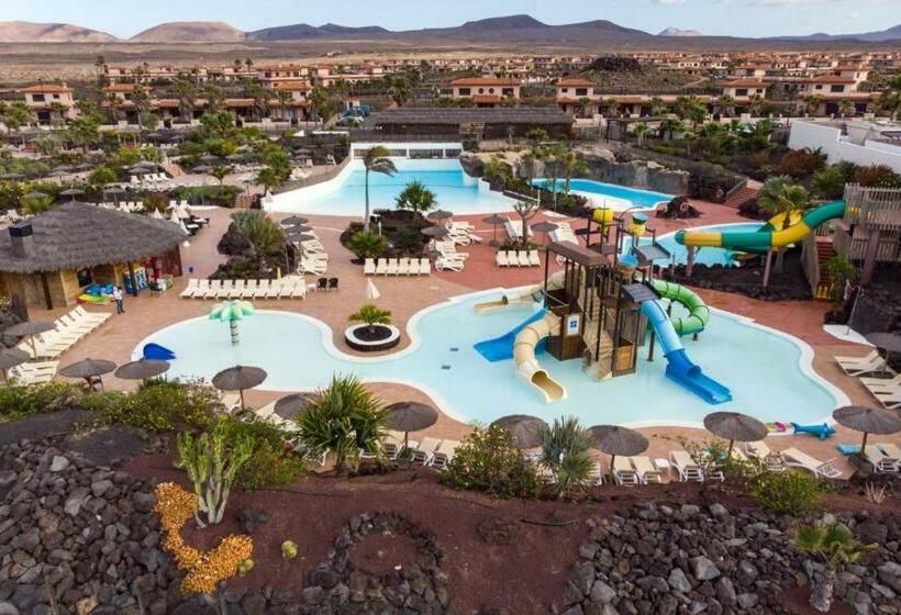 Villa Majanicho Con Piscina Лахарес Екстериор снимка